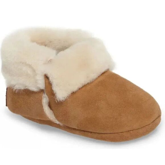 UGG Solvi 1017193I Infant Chestnut Sheepskin Low Top Casual Cuffed Boot UGG285 - Picture 1 of 5